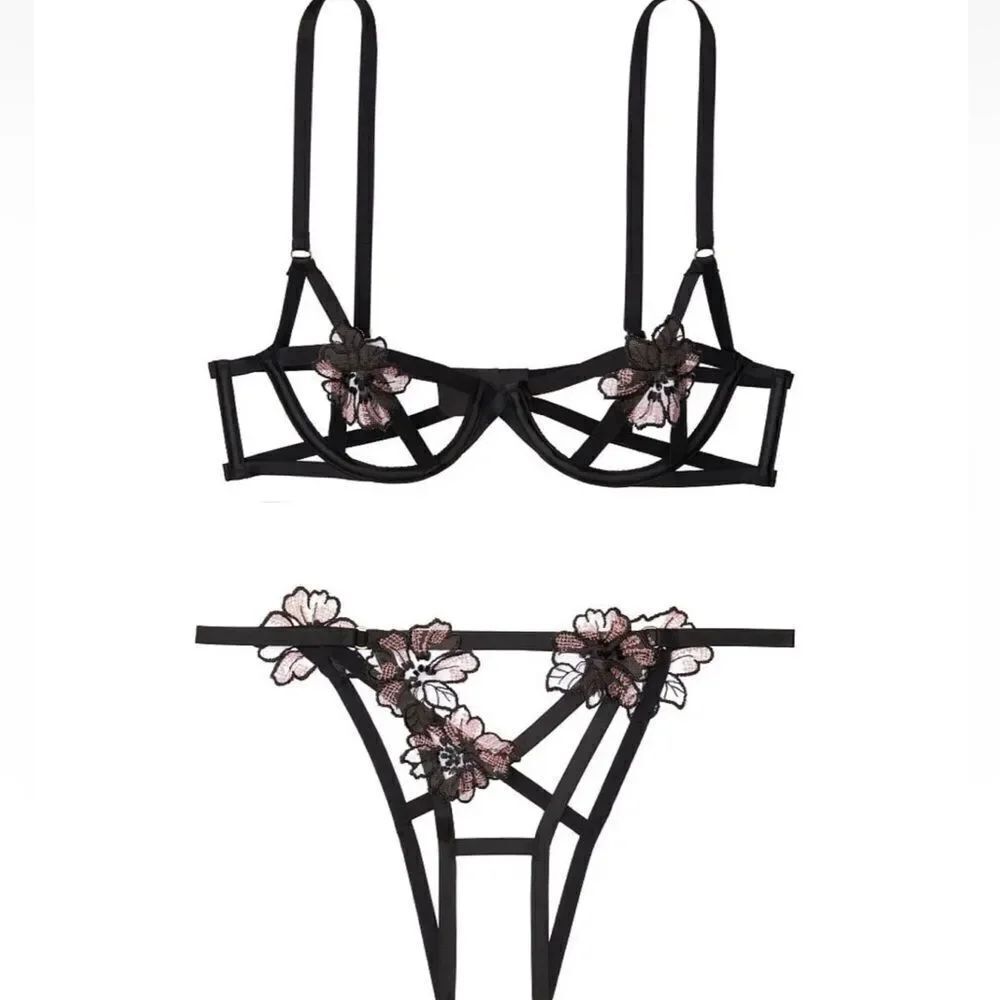 Victoria’s Secret Luxe Very Sexy Strappy Floral Apliqué Balconette bra panty set